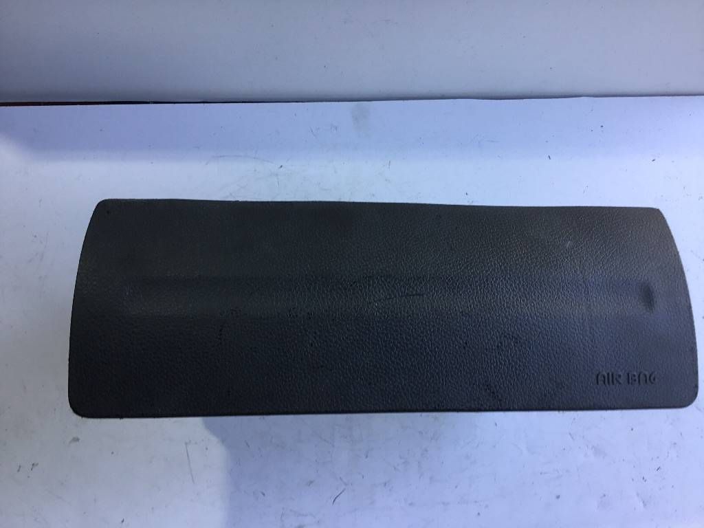 подушка безопасности пассажира Renault Logan 1 поколение 2007, 8200793386