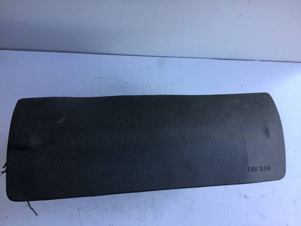 подушка безопасности пассажира Renault Logan 1 поколение 2009, 8200793386