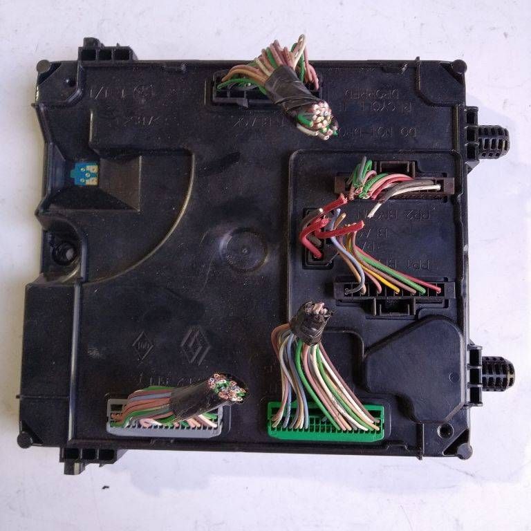 блок комфорта Renault Laguna 3 поколение 2009, 284B12402R