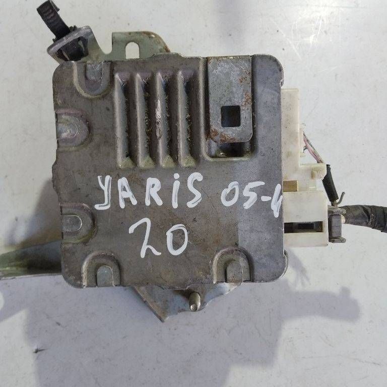 блок AirBag Toyota Yaris 1 поколение XP10 [рестайлинг] 2005, 89650-0D160