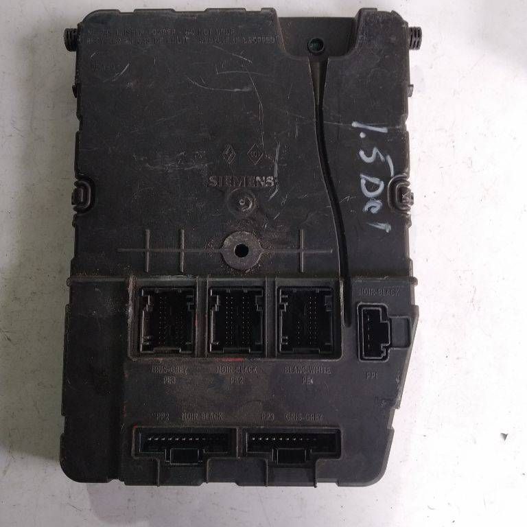 блок комфорта Renault Megane 2 поколение 2004, 8200351185