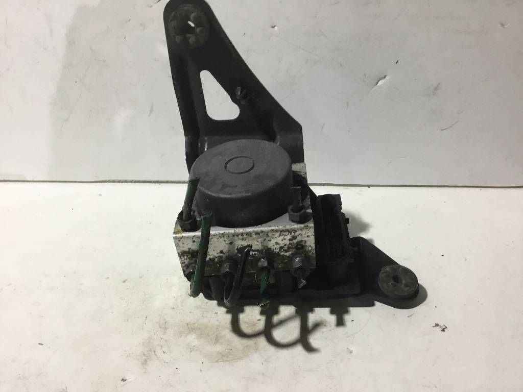 блок ABS Renault Megane 2 поколение 2004, 8200787985