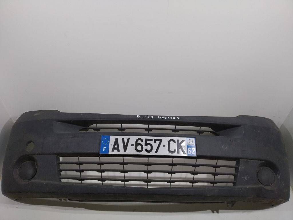 бампер передний Renault Master 2 поколение 2002