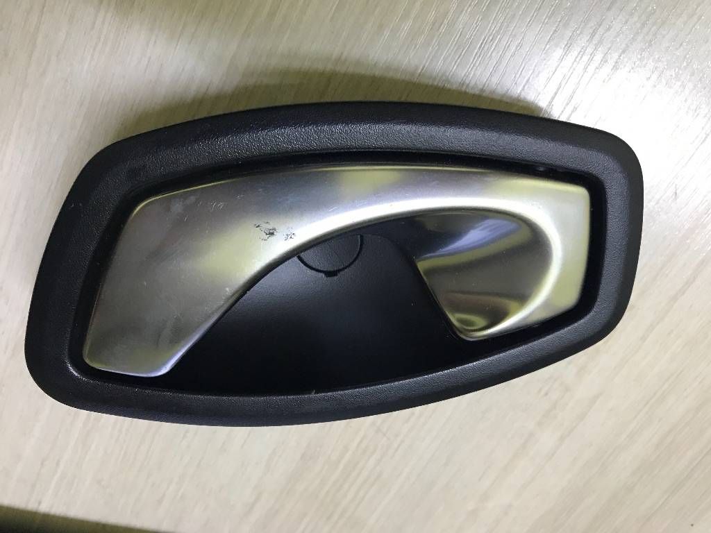 ручка внутренняя задняя левая Renault Megane 3 поколение 2010, 826730001R