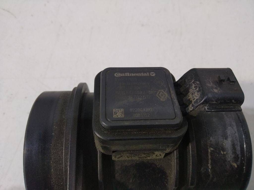 расходомер воздуха Renault Megane 3 поколение 2009, 1.5 л., дизель, 8200682558