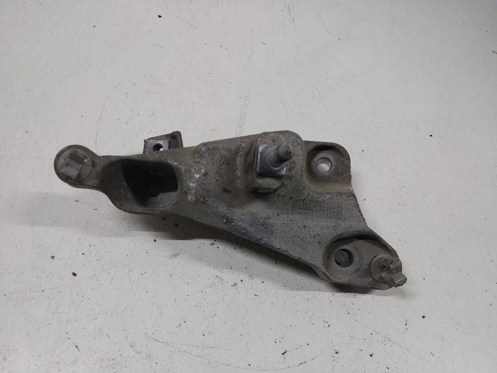 кронштейн КПП Renault Duster 1 поколение 2011, 8200806798