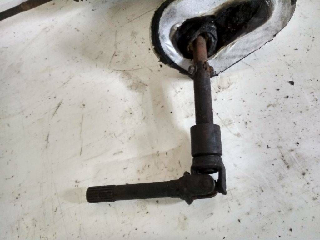 рулевой карданчик Ford Focus 1 поколение [рестайлинг] 2002