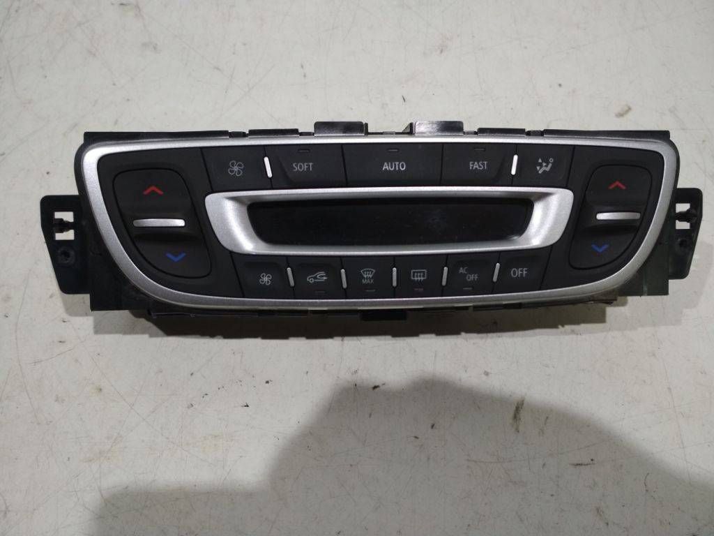 блок управления печки / климат-контроля Renault Scenic 3 поколение 2010, 275100026R