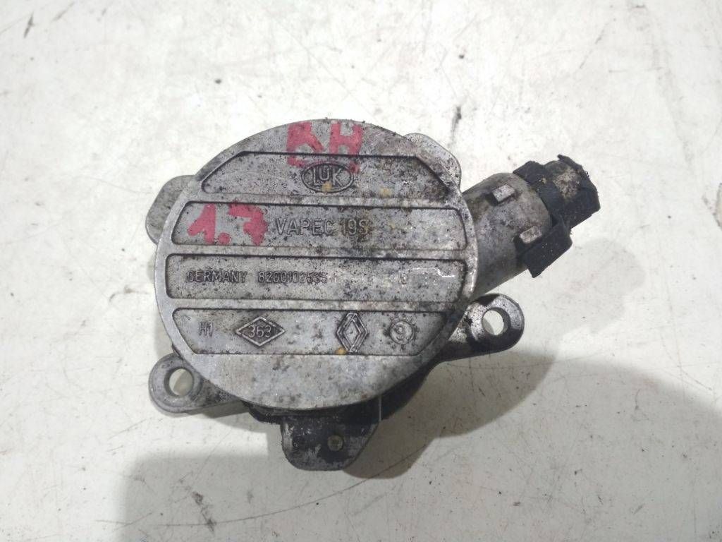 насос вакуумный Renault Master 2 поколение [рестайлинг] 2004, 8200102535