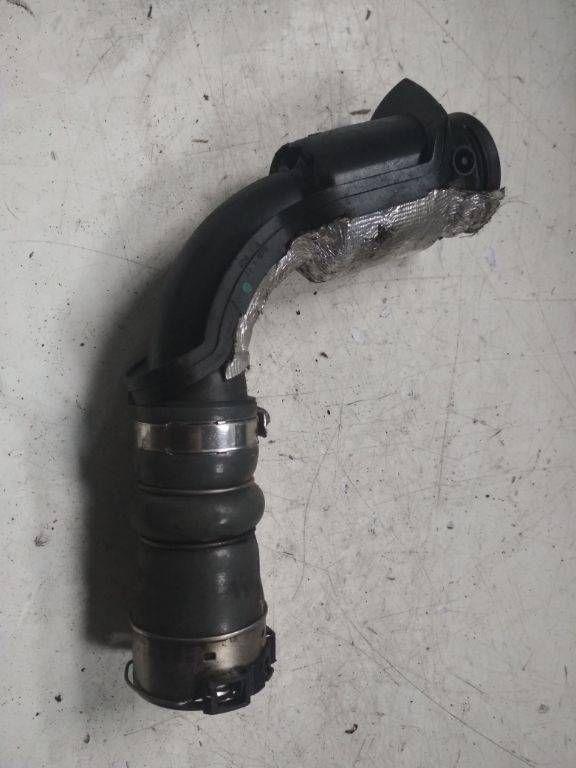 патрубок интеркулера Renault Kangoo 2 поколение 2010, 1.5 л., дизель, 061953