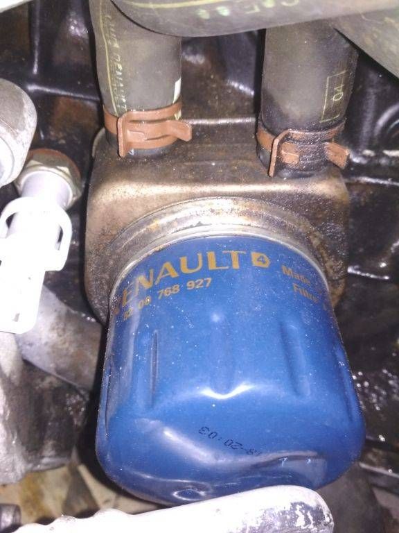 теплообменник масляного фильтра Renault Scenic 2 поколение 2004, 1.9 л., дизель, МКПП, 8200768927