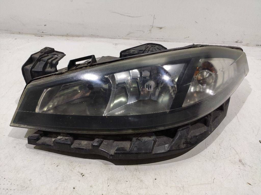 фара левая Renault Laguna 2 поколение [рестайлинг] 2006, 8200481196