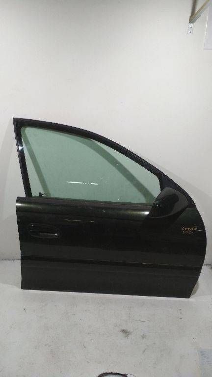 стекло двери передней правой Opel Omega B [рестайлинг] 2002