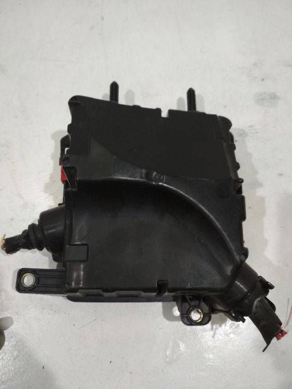 короб предохранителей Renault Scenic 3 поколение 2009, 284C4002R