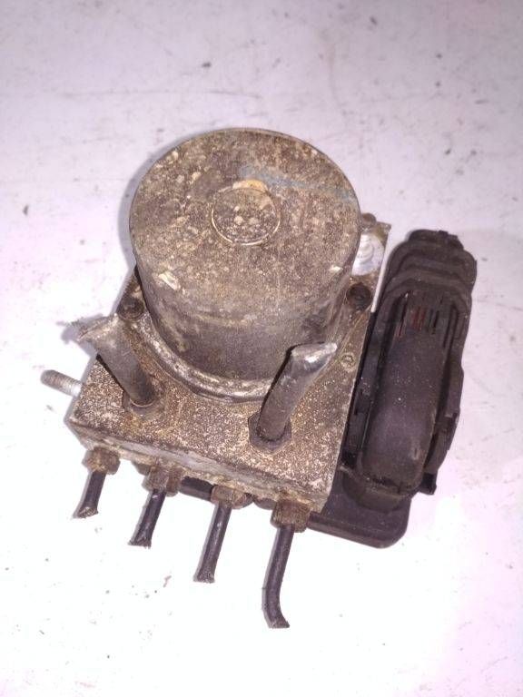 блок ABS Nissan Qashqai 2 поколение 2015, 1.5 л., дизель, 2265106516