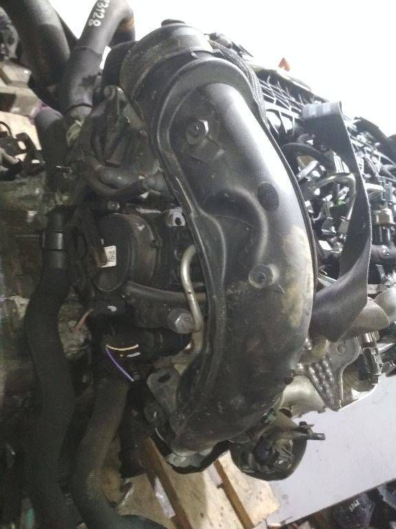 патрубок интеркулера Peugeot 3008 1 поколение 2012, 2.0 л., дизель, АКПП, M06021A152