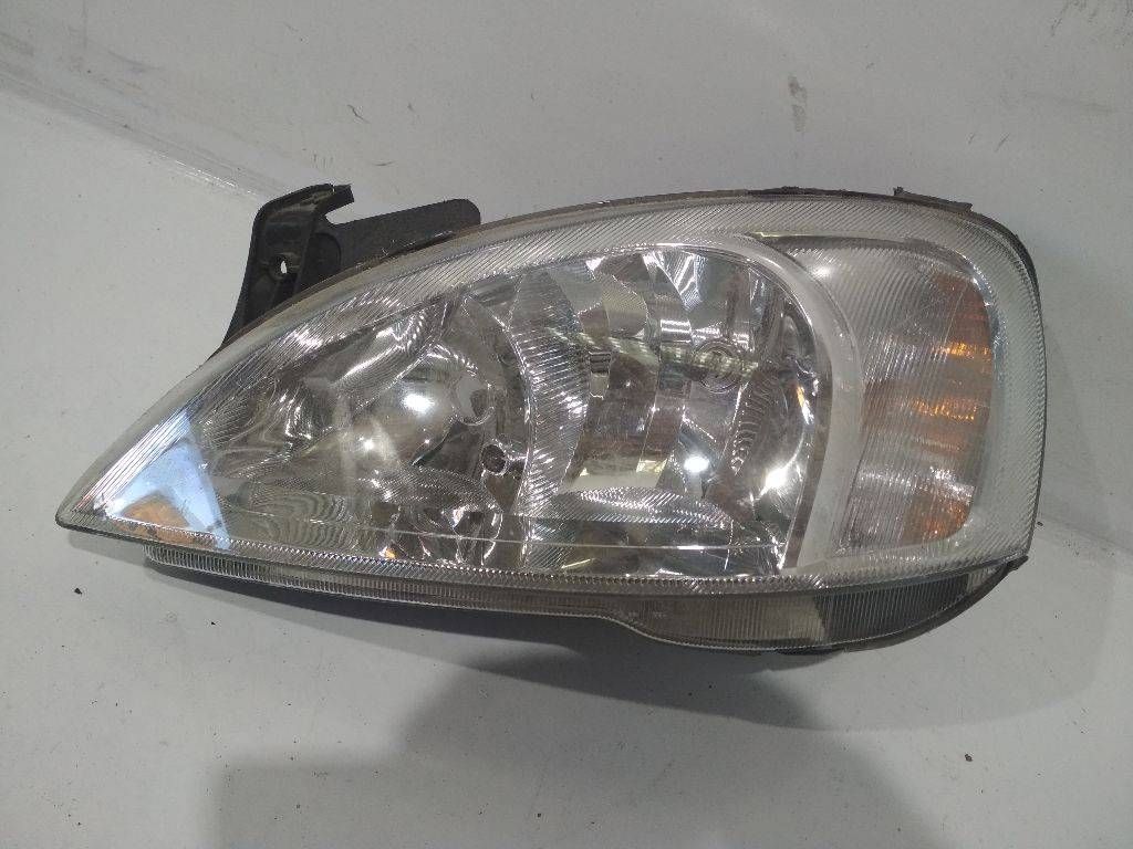 фара левая Opel Corsa C [рестайлинг] 2005, 1307022299