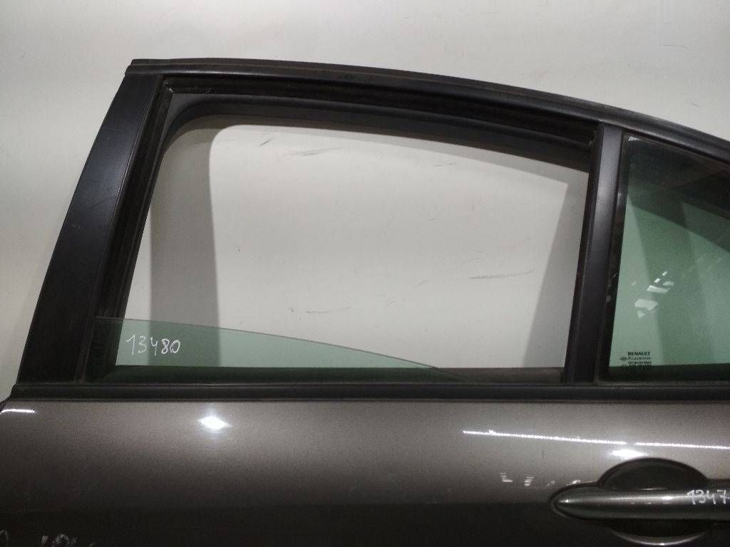 стекло двери задней левой Renault Laguna 3 поколение 2008, хетчбэк 5 дв.