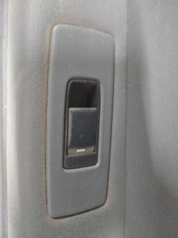 кнопка стеклоподъемника двери Jeep Grand Cherokee WK 2007