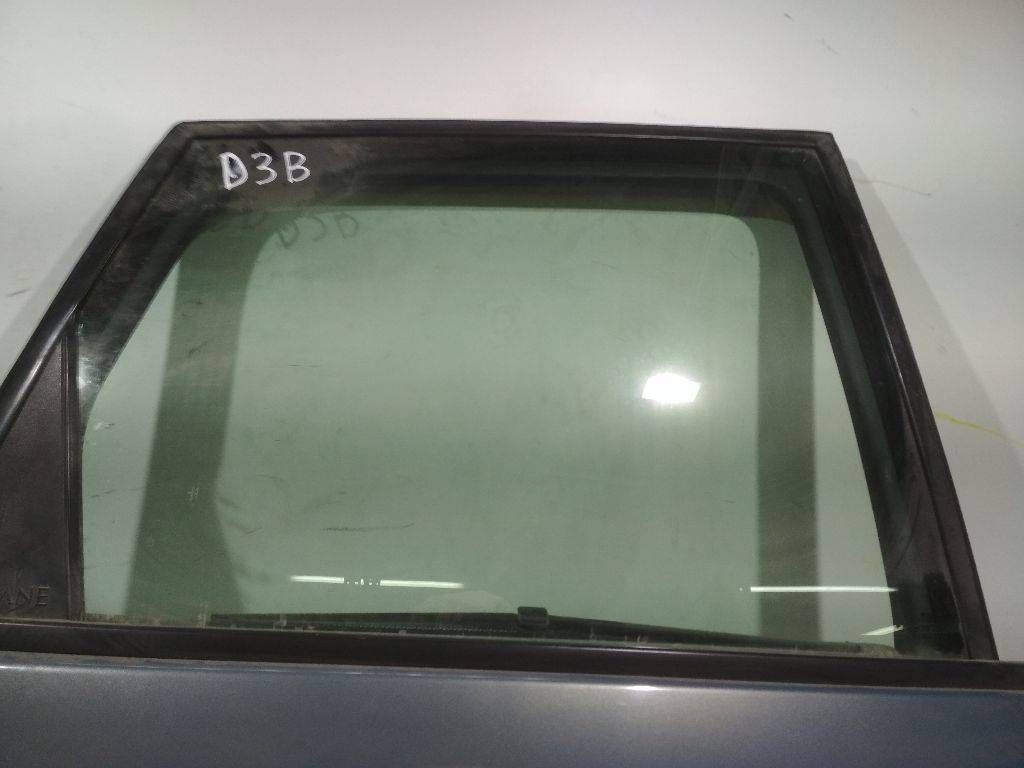 стекло двери задней правой Renault Scenic 2 поколение 2006, 43R-001583