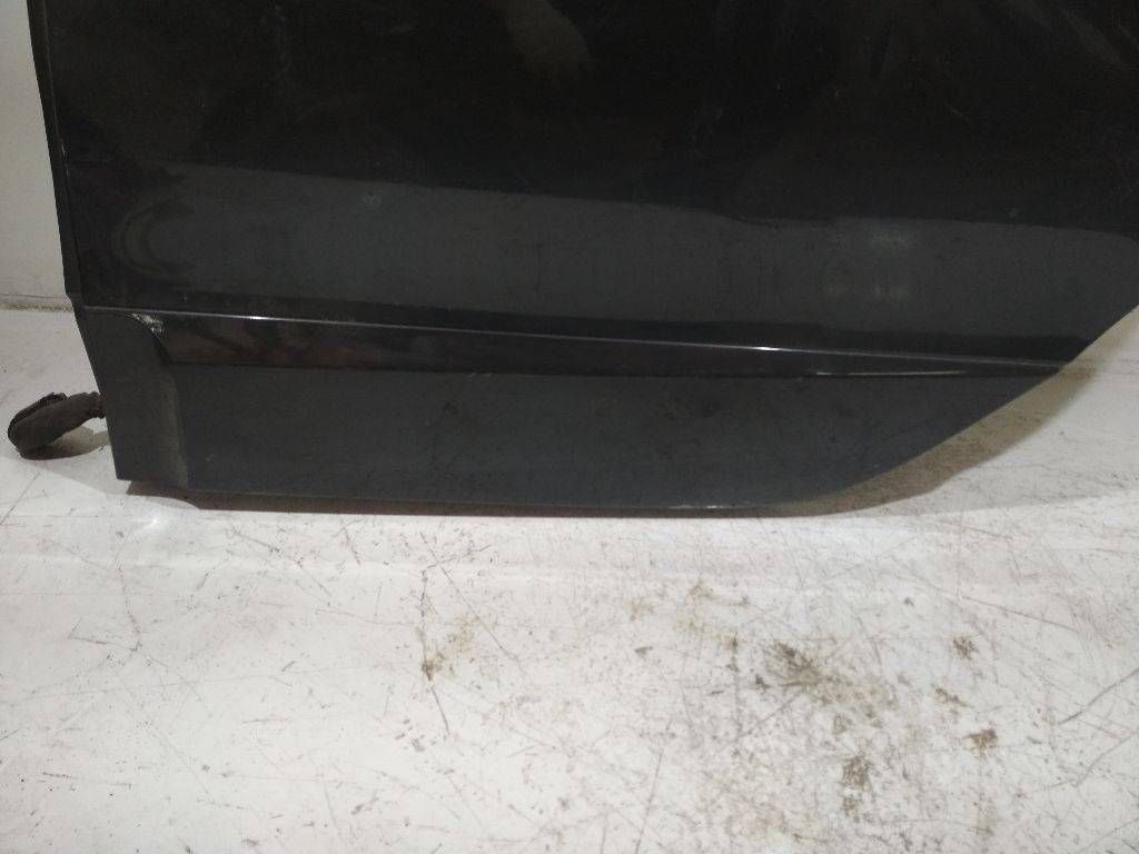 молдинг двери задней левой Renault Scenic 3 поколение 2010