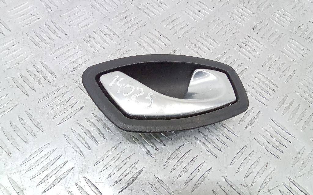ручка внутренняя задняя правая Renault Megane 3 поколение 2008, хетчбэк 5 дв., 826720001R