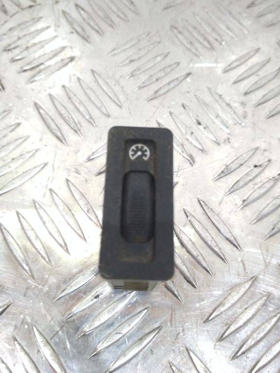 кнопка освещения панели приборов BMW 3 серия E36 1994, 61311387457