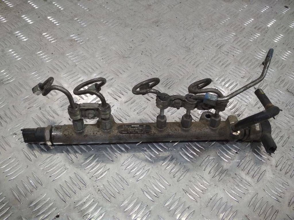 топливная рампа Toyota Yaris XP9 2007, 1.4 л., 0445214133