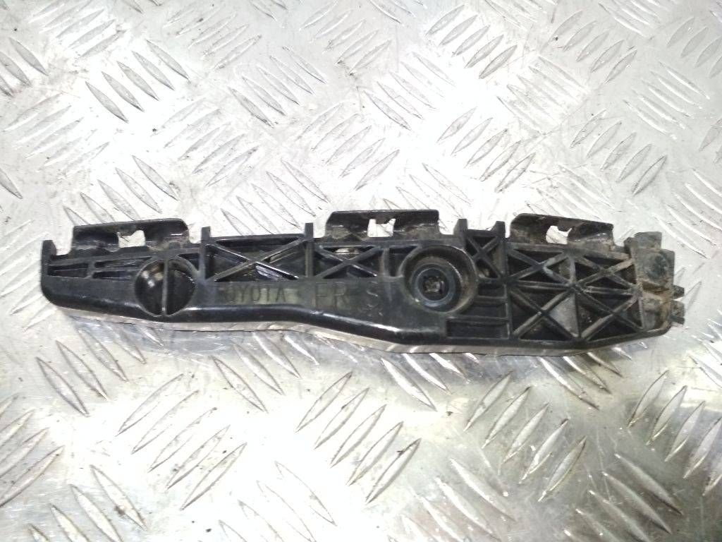 крепление бампера Toyota RAV4 3 поколение (XA30) 2008, 5215542011