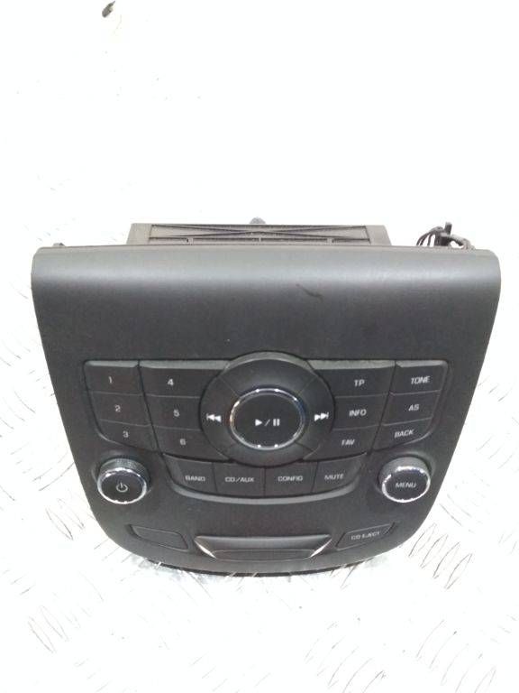 магнитола Chevrolet Orlando 1 поколение 2010, 95020065