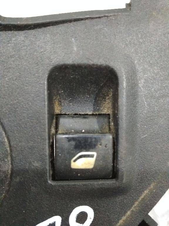 кнопка стеклоподъемника двери Citroen Berlingo 2 поколение (B9) 2009, 9662428277