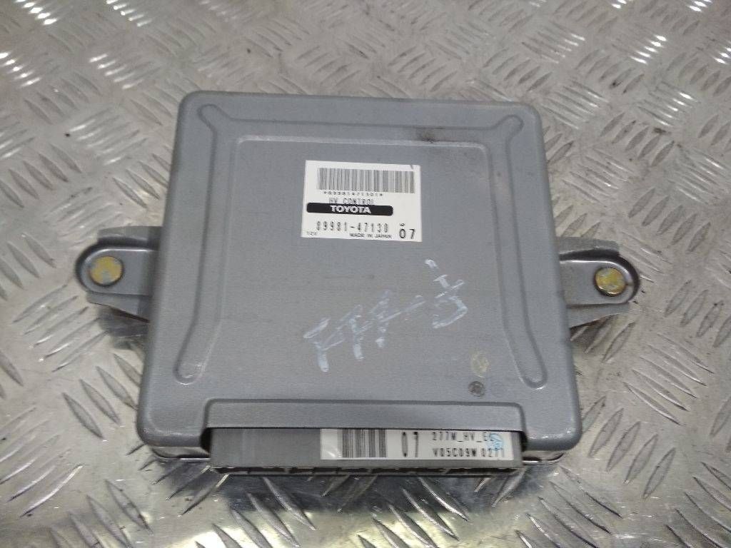 блок управления двигателем Toyota Prius 2 поколение 2005, 89981-47130
