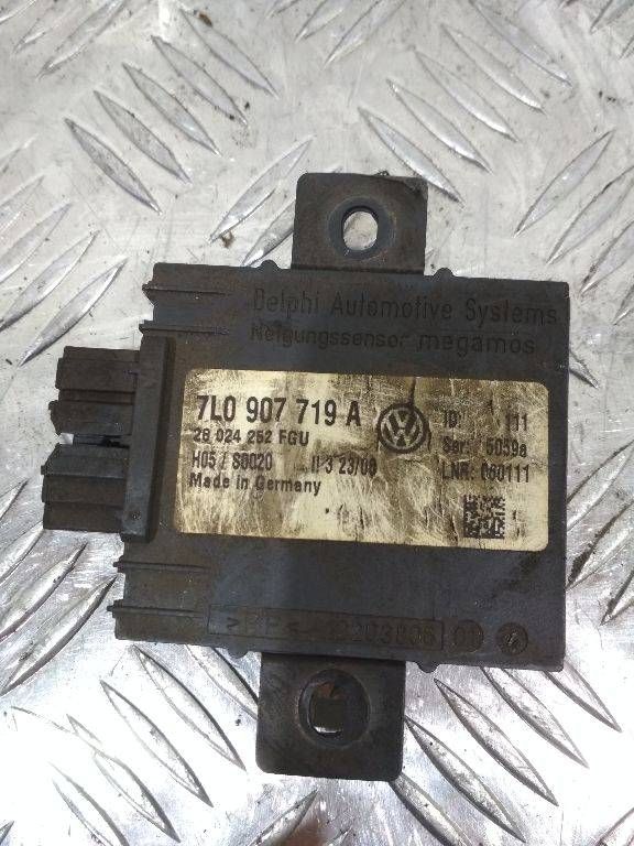 блок управления сигнализацией Volkswagen Touareg 1 поколение 2006, 7L0907719A