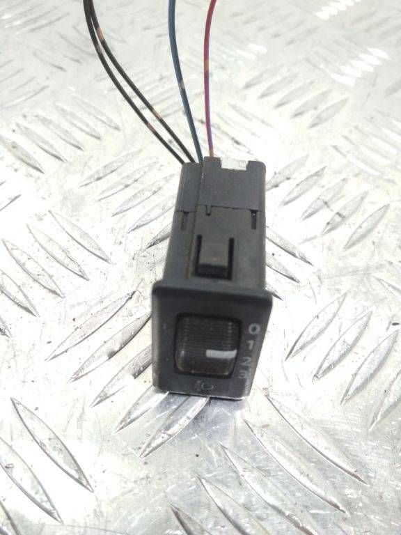 кнопка корректора фар Nissan X-Trail T30 2002, G2311