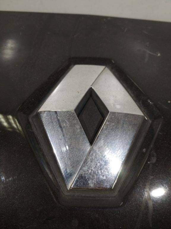 эмблема Renault Clio 3 поколение [рестайлинг] 2011