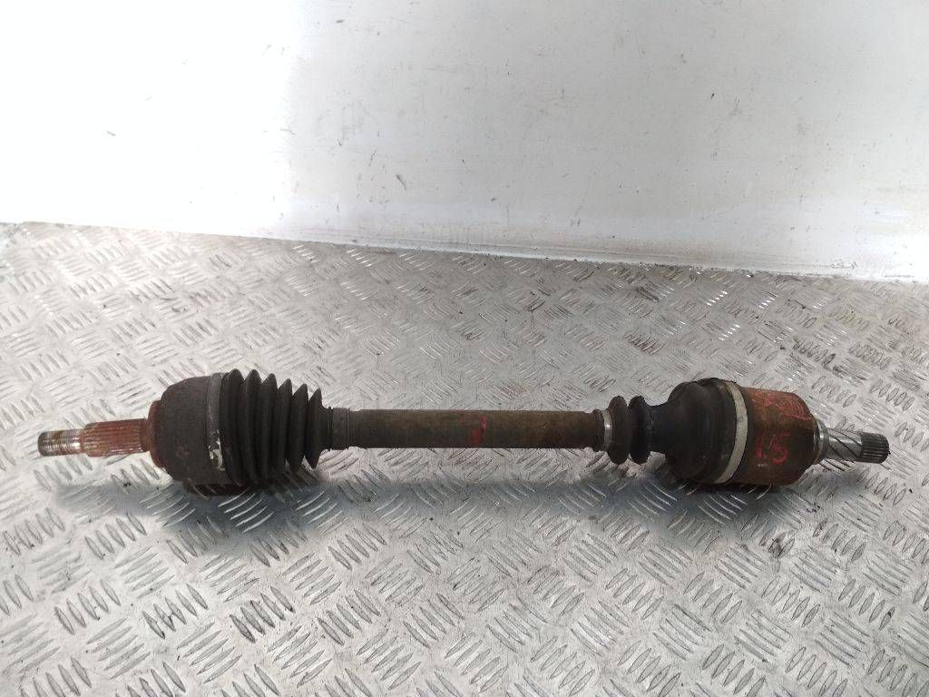 полуось передняя левая (приводной вал, ШРУС) Renault Scenic 3 поколение 2011, 1.5 л.
