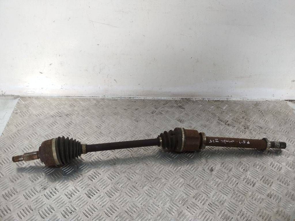 полуось передняя правая (приводной вал, ШРУС) Renault Scenic 2 поколение 2004, 1.5 л., дизель