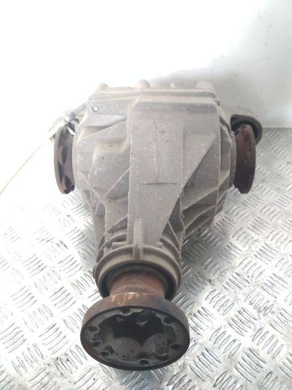 редуктор заднего моста Volkswagen Touareg 1 поколение 2006, 2.5 л., дизель, 4440310018
