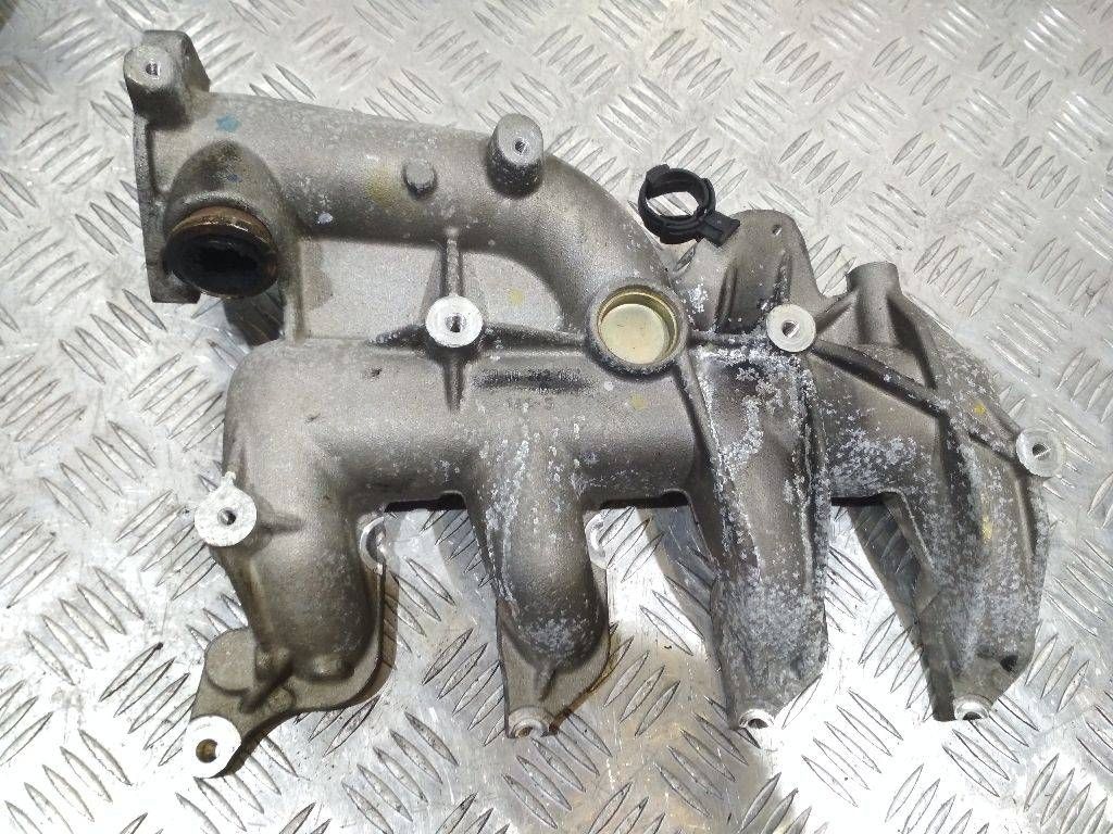 коллектор впускной Renault Scenic 2 поколение 2005, 8200272607