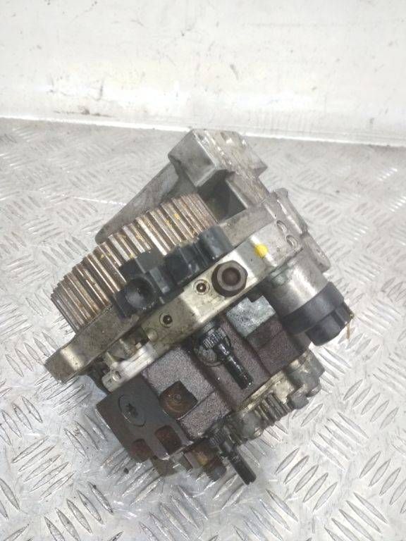 ТНВД Renault Laguna 2 поколение 2003, 2.2 л., дизель, 8200108225, 0445010075