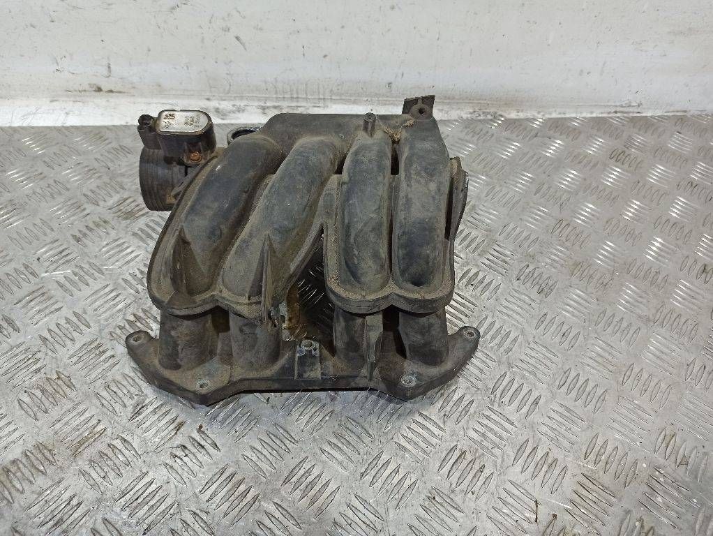 коллектор впускной Citroen Xsara Picasso 1 поколение 2004, 1.6 л., бензин, 9631902780