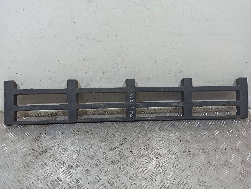 подножка Volvo FH 2 поколение 2003, 20409818