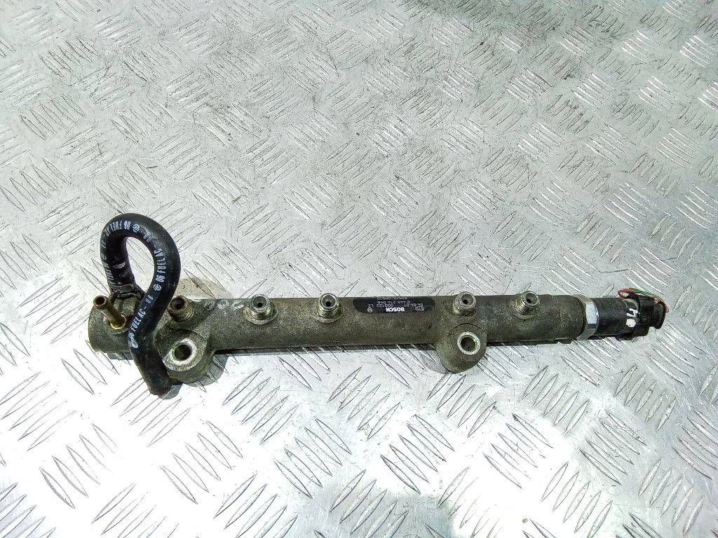 топливная рампа Toyota Yaris 1 поколение XP10 [рестайлинг] 2004, 1.4 л., дизель, МКПП, 0445214046