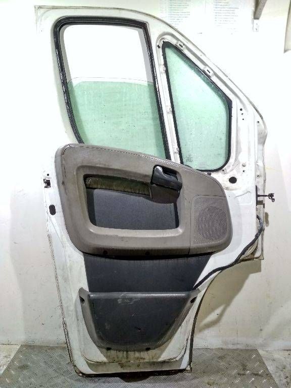 дверь передняя левая Citroen Jumper 2 поколение 2008