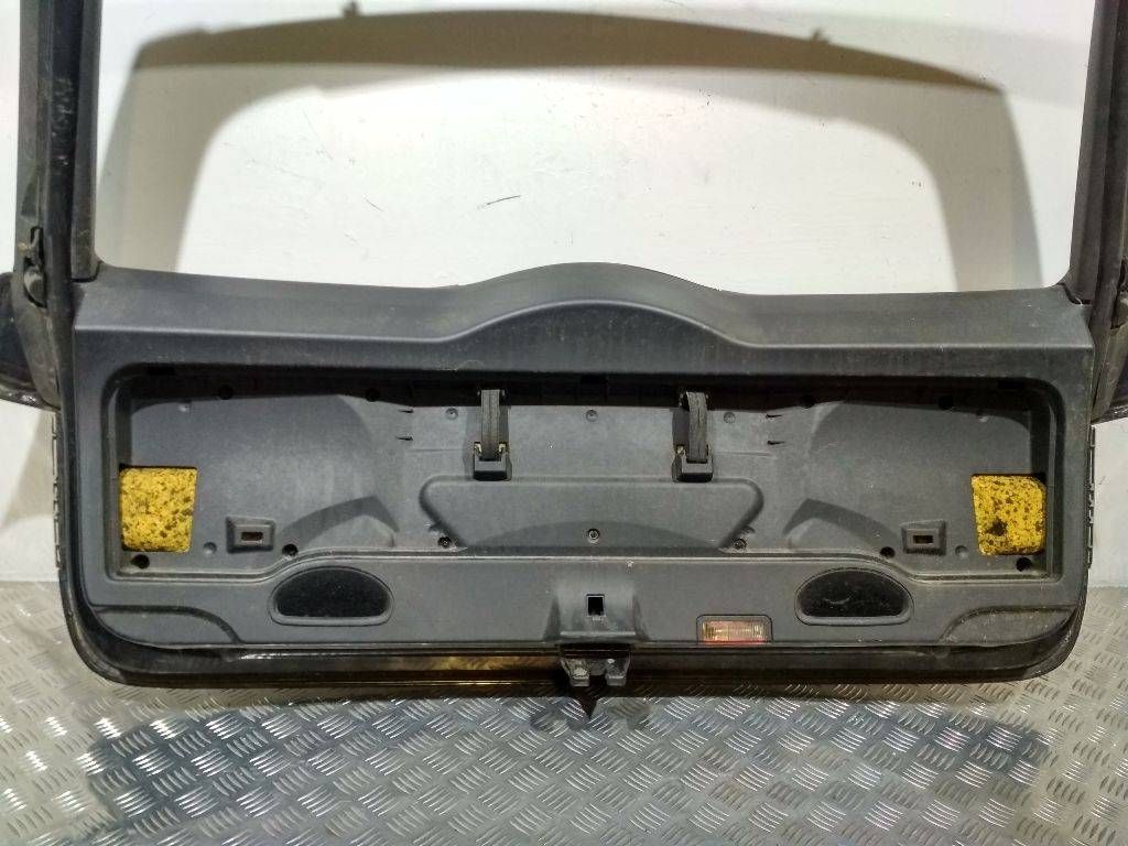 обшивка крышки багажника BMW 5 серия E60/E61 2007