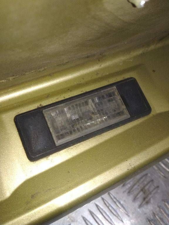 подсветка номера Citroen C4 Picasso 1 поколение 2009
