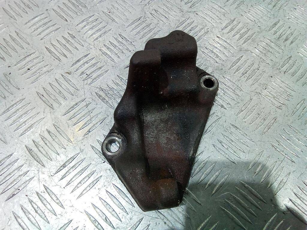 кронштейн полуоси Mazda 5 CR 2005, 1.8 л., бензин, МКПП