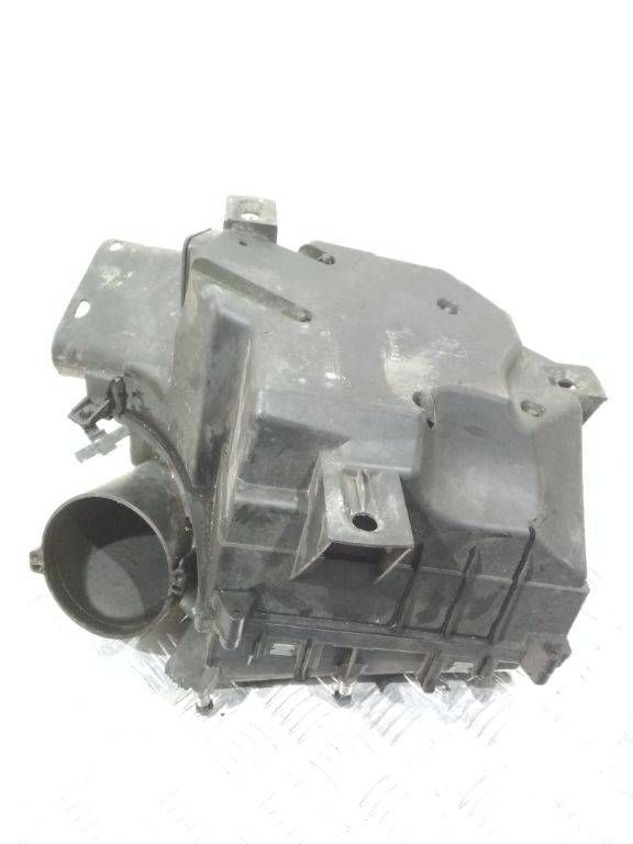 корпус воздушного фильтра Volvo S60 1 поколение [рестайлинг] 2006, 2.4 л., дизель, МКПП, 30636830