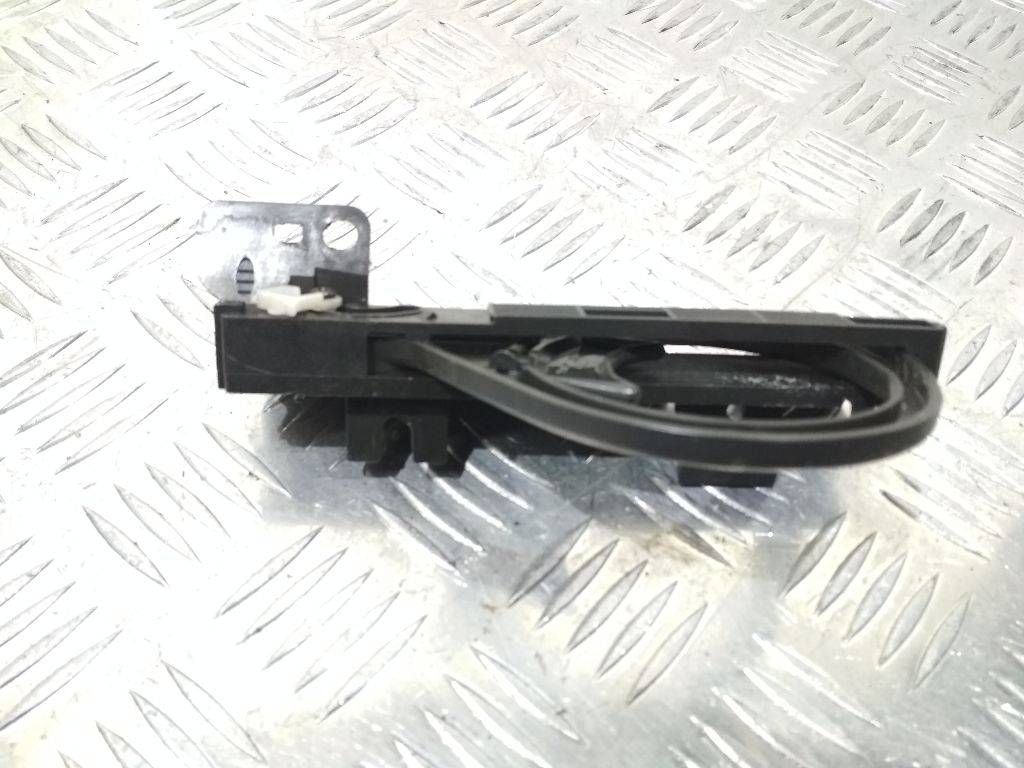 подстаканник Nissan X-Trail T30 2004