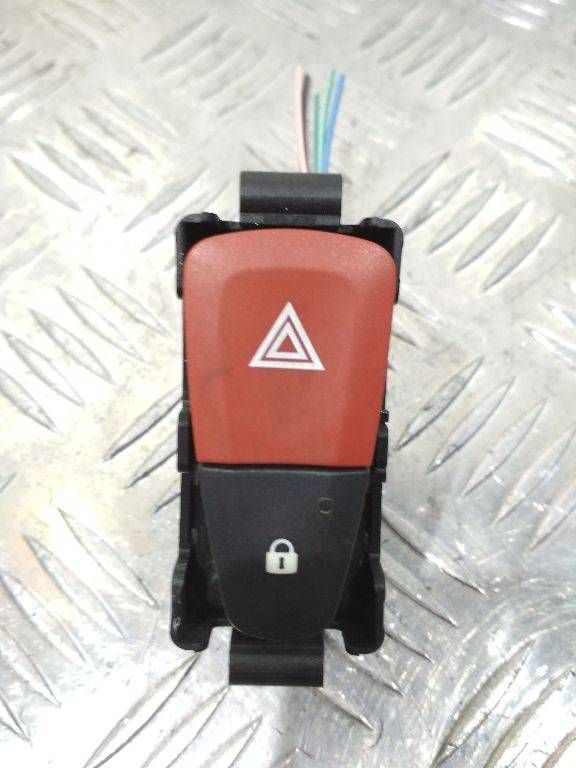 кнопка аварийной сигнализации Renault Megane 3 поколение 2009, 8200214896, DELPHI
